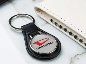 Daihatsu Porte-clé Cuir Style Solide Édition Limitée